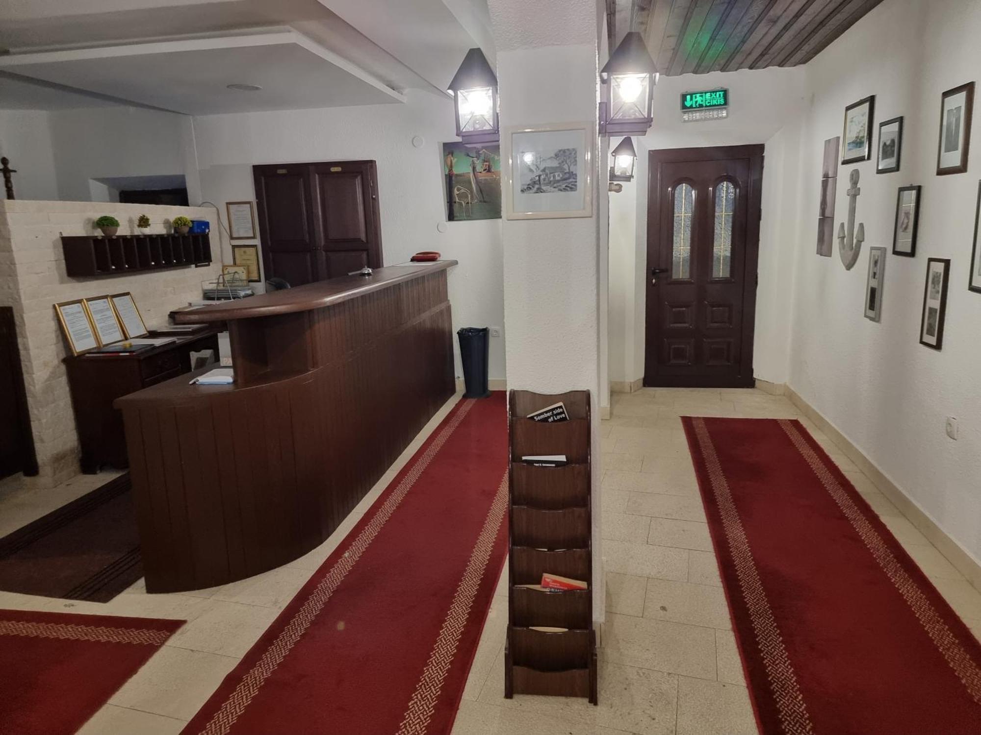 Kulla E Balshajve Hotel Ulcinj Luaran gambar