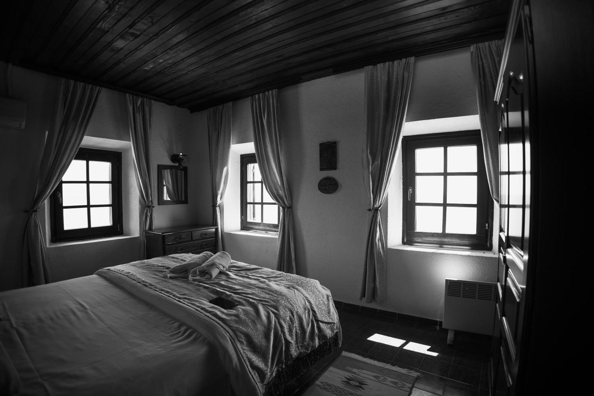 Kulla E Balshajve Hotel Ulcinj Luaran gambar